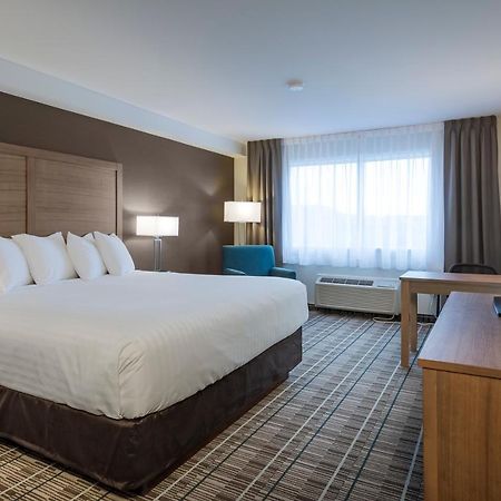 Quality Hotel Clarenville Bagian luar foto