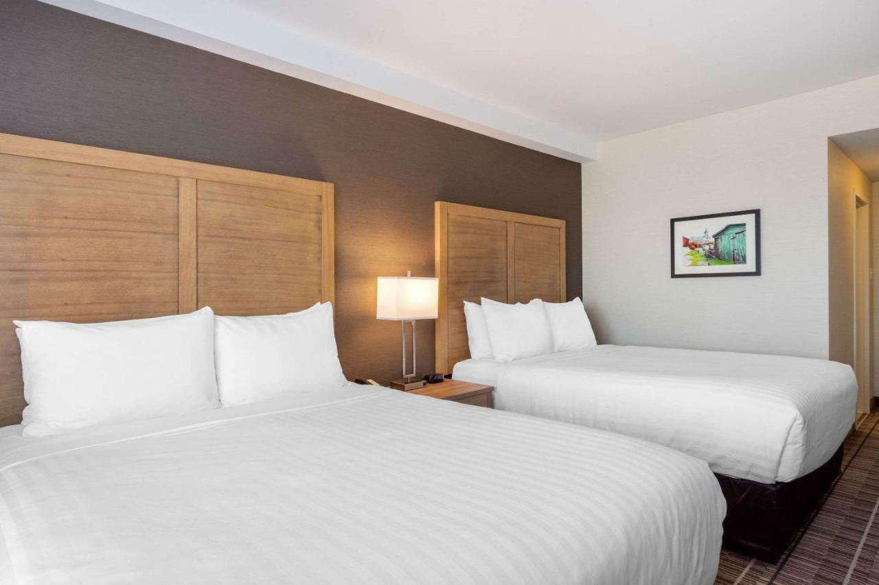 Quality Hotel Clarenville Bagian luar foto