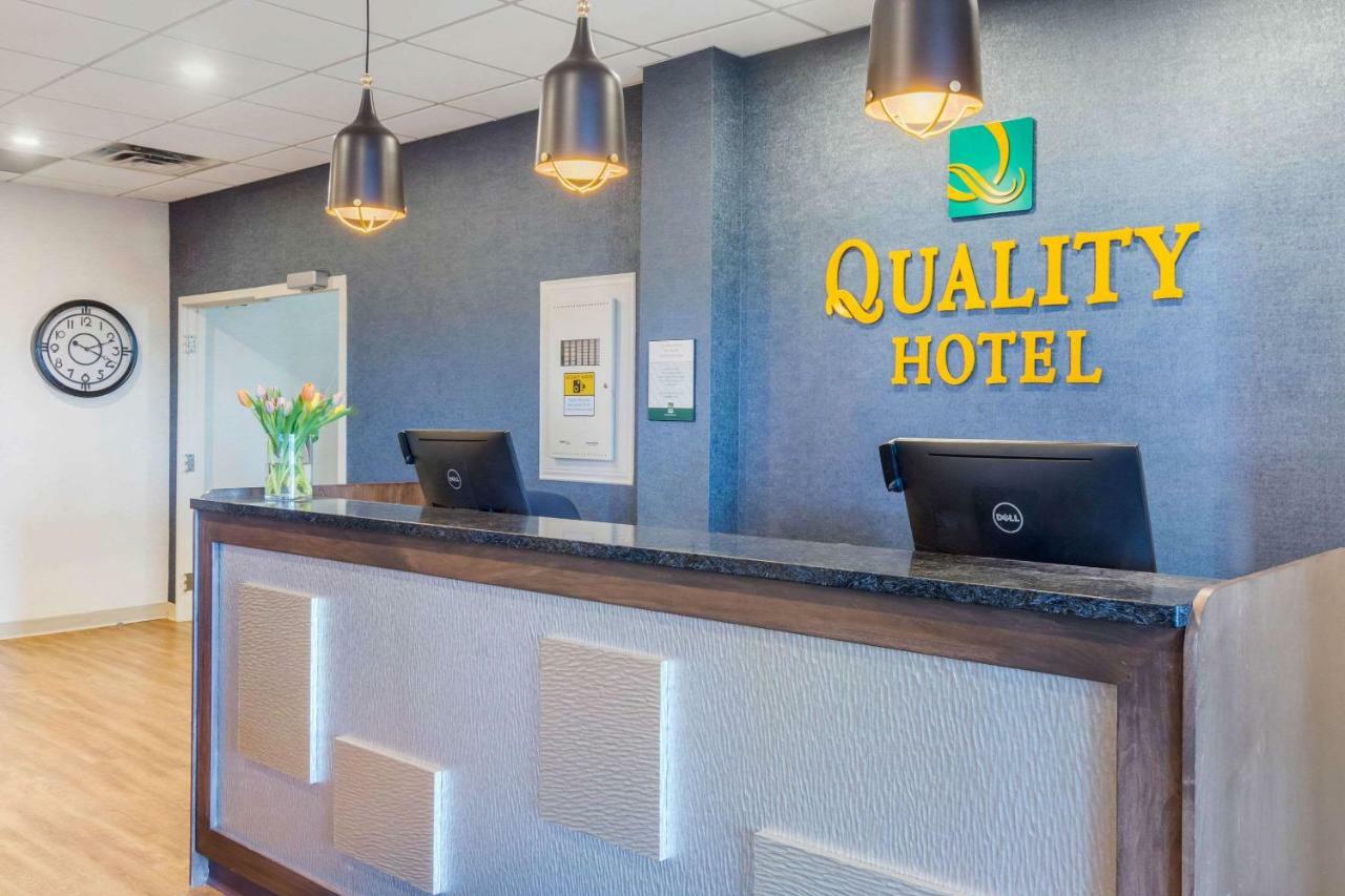 Quality Hotel Clarenville Bagian luar foto