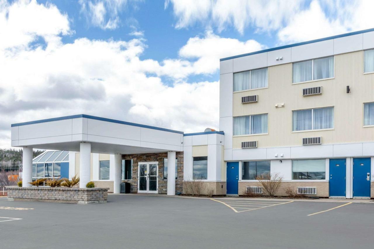 Quality Hotel Clarenville Bagian luar foto