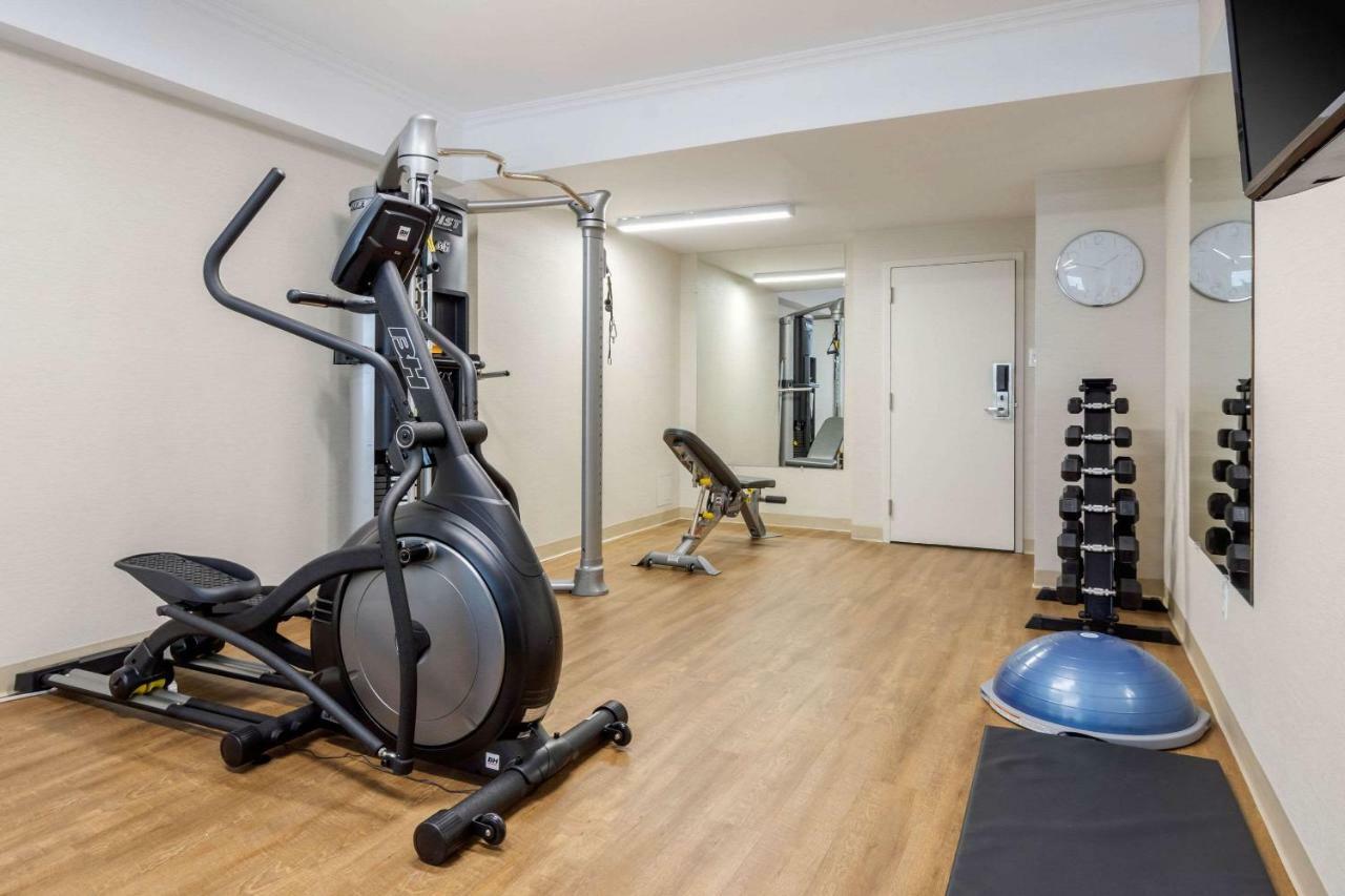 Quality Hotel Clarenville Bagian luar foto